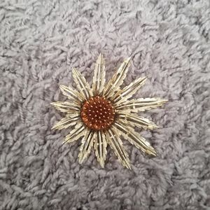 Vintage Sarah Coventry Sun Flower Brooch